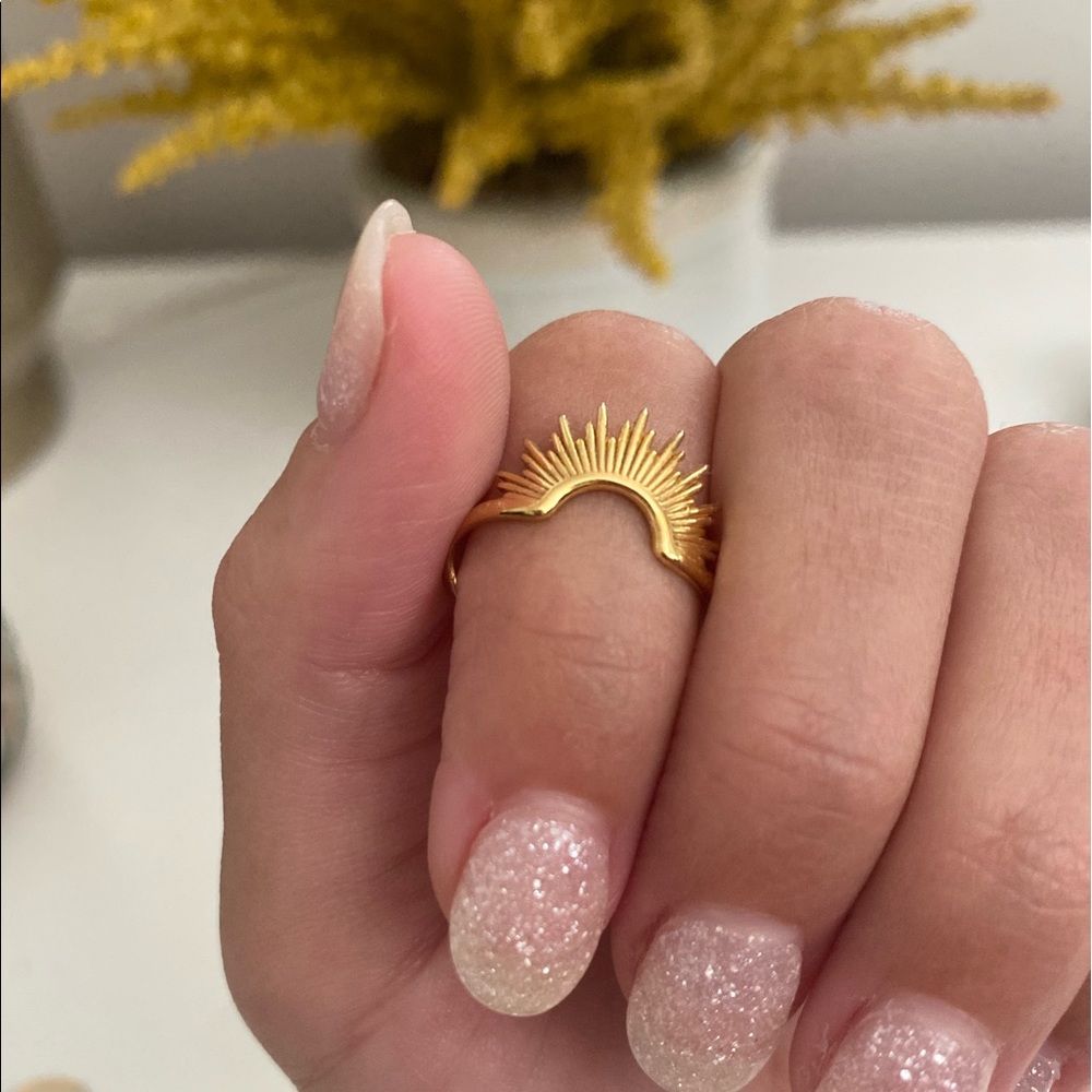 Layering Ring Half Moon Sun Gold Size 6